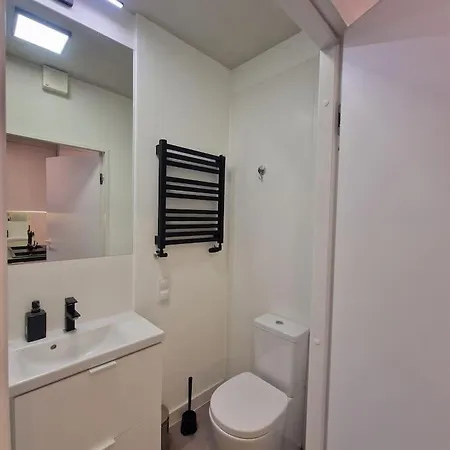 Komfortowe Studio Legnicka Apartament *