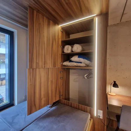 Komfortowe Studio Legnicka Apartament *
